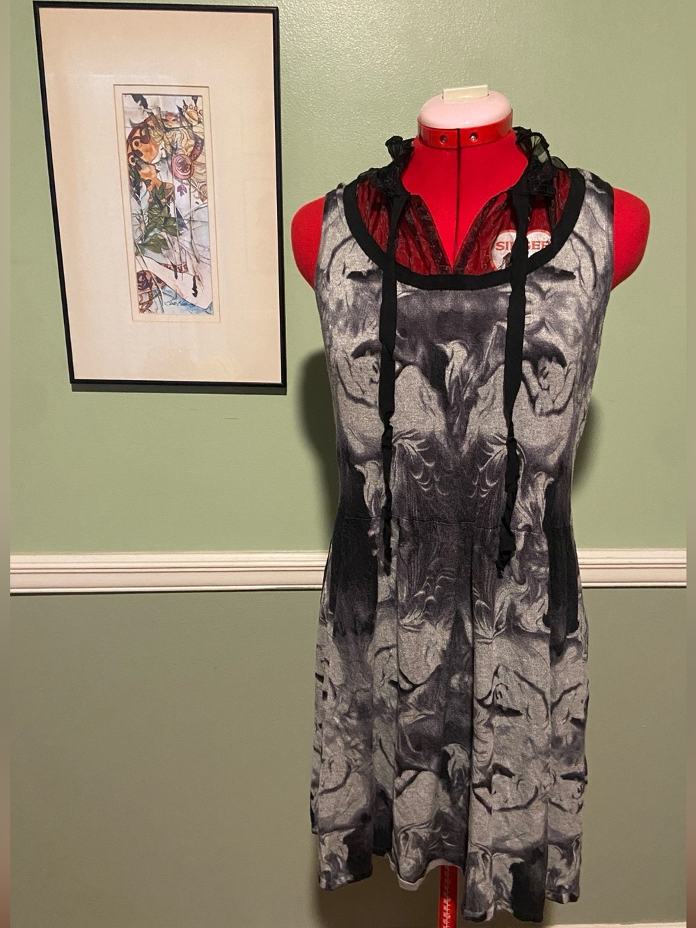 Y2K Abstract Dress with Ruffle Collar